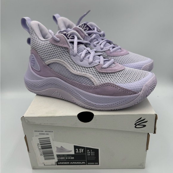 Under Armour Curry 3Z 24gs Lavender Sneakers 3.5y New in Box